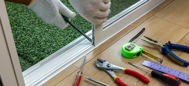 Window Hinge Repair in Ferry Pass, FL